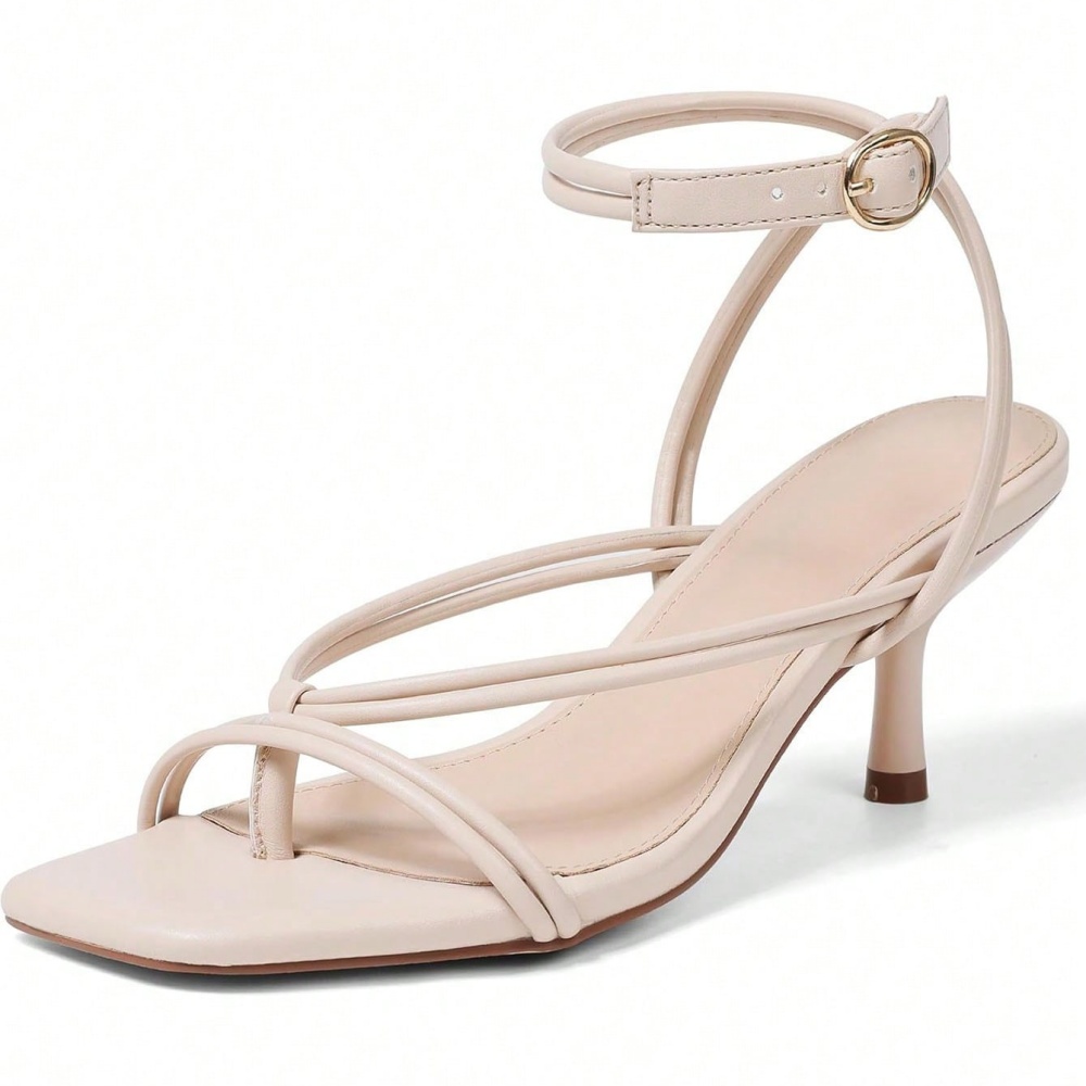 Women's Strappy Buckle Kitten  - Sandal Strappy Heeled recensione e prezzo