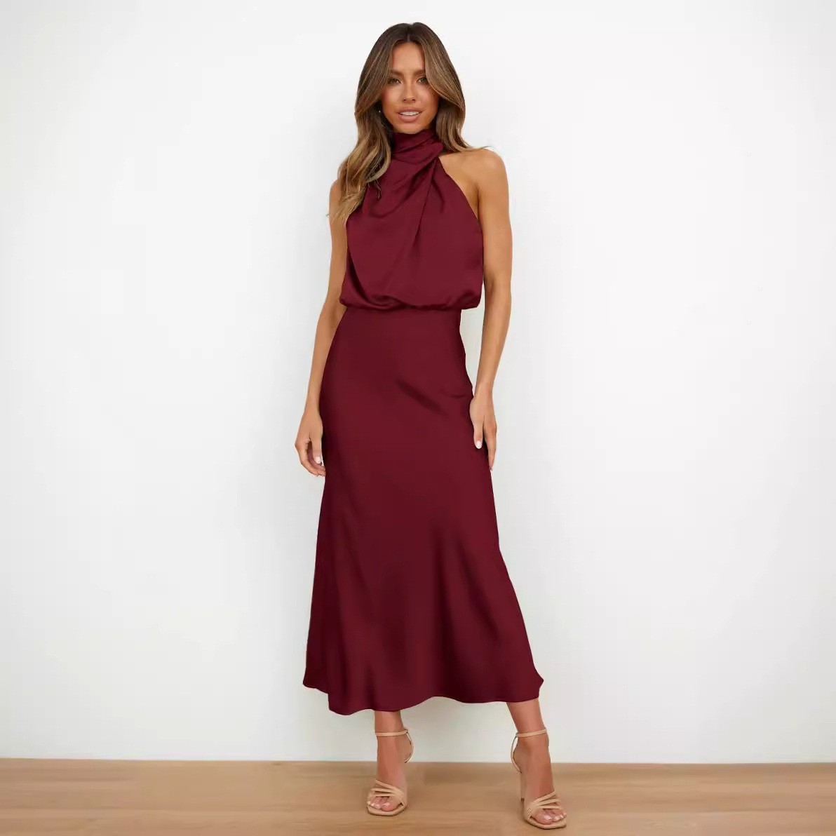 Satin Dress Sleeveless Halter  - Maxi Dress Halter recensione e prezzo